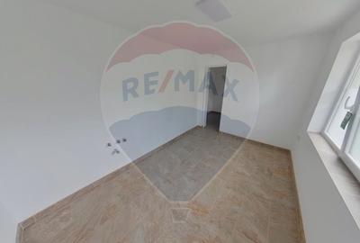 Casa / Vila cu 3 camere de vanzare in zona Central - 4
