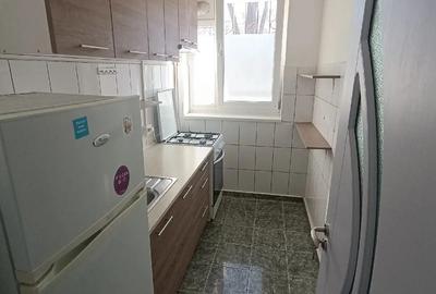 Garsoniera 40m decomandata piata Gorjului - 2