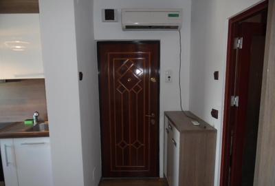 Inchiriez garsoniera in Deva, Saturn (Politie), et. 3 - 2