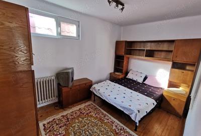 Casă cu 3 camere în Radu Negru - 4