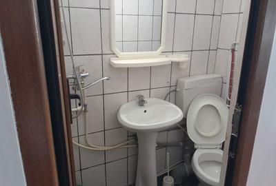 Garsonieră decomandată în 6 Vânători - 7