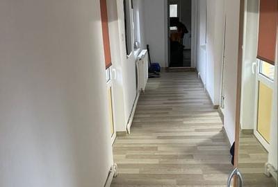 Casă cu 3 camere în Central - 4