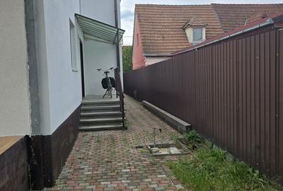 Apartament cu 3 camere în Burdea - 5