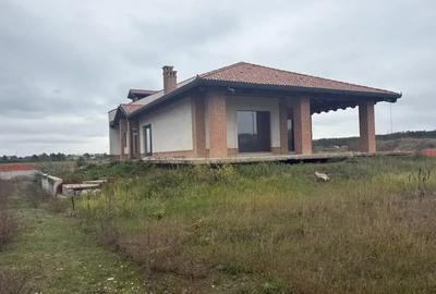 Casa Superba Nefinalizata | 600 m Utili | 2500 m Teren | Padure 100 m - 2
