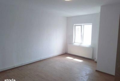 Apartament cu 2 camere semidecomandat în Central - 2