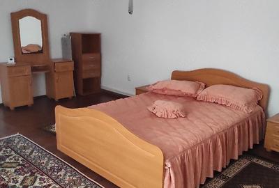 Casă cu Teren 200 Mp în Gojdu - 2