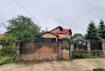 Casa/Vila P+1, 2 Livinguri, 4 dormitoare, 3 bai, mobilat/utilat - 1