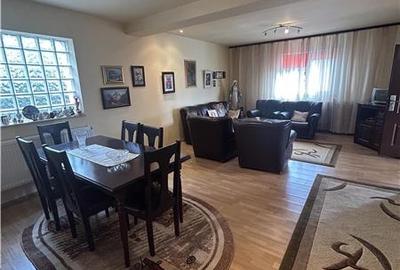 Casă individuală cu 8 camere cu Canalizare în Agigea - 15