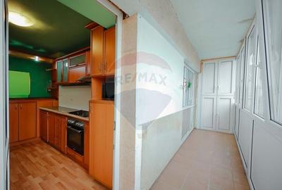 Apartament cu 4 camere decomandat în Rogerius - 14