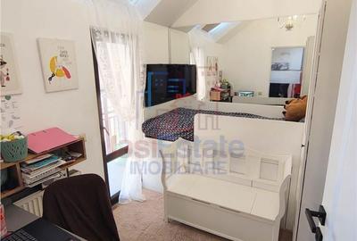 Apartament cu 2 camere decomandat, mobilat în Nicolina - 15