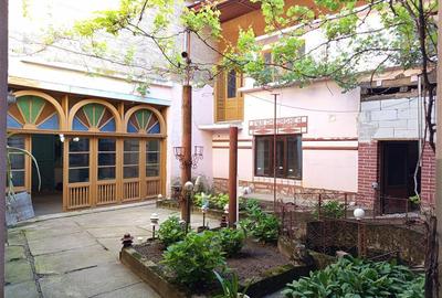 Casă individuală cu 20 camere cu Canalizare în Socolari - 27