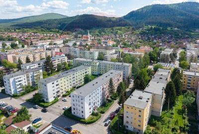 Apartament cu 2 camere semidecomandat, mobilat în Electroprecizia - 17