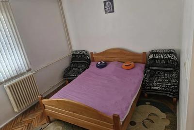 Apartament cu 2 camere decomandat, etaj 2/4, zona Pacurari Apartament cu 2 camere decomandat, etaj 2/4, zona Pacurari - 2