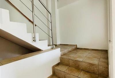 VÂNZARE VILĂ curte pretabil CLINICĂ RADIOLOGIE 1Mai Turda sector - 45