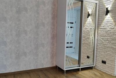 Apartament cu 2 camere decomandat în Eroii Revoluției - 2