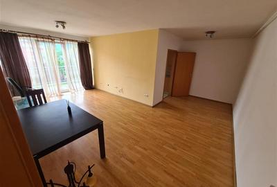 Apartament cu 3 camere decomandat în Avantgarden