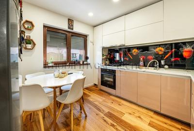 Duplex P+1+M cu grădină proprie, terasă și acces la piscină. - 8