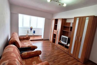 Inchiriem Apartament 2 Camere Mobilat Decomandat NOUA