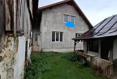 De vanzare-Casa P+M ?i 565 m teren in Mun. Rm Valcea, cartier Goranu, Calea Bucure?ti 127 A - 5