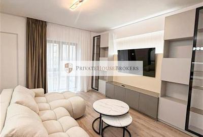 Apartament cu 3 camere semidecomandat, mobilat în Pipera