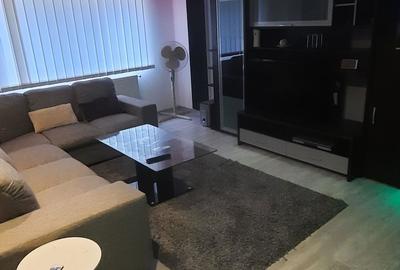 Apartament cu 3 camere în Central - 2