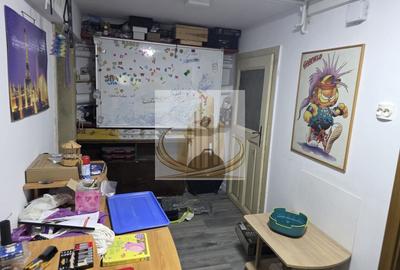Casă individuală cu 7 camere cu Canalizare în Lipovei - 24