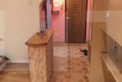 Apartament de vanzare, cu 2 camere, 47 mp, semidecomandat, zona Primaverii - 1