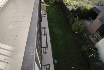 Inchiriere Apartament 2 camere spatios pe malul marii - 23