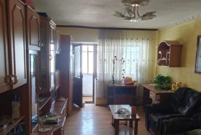 Apartament cu 3 camere in zona Grigore Haidau - 2