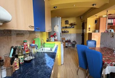 Apartament cu 3 camere în Decebal - 3