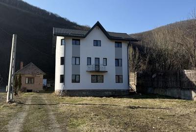 Casă cu 4 camere în Someșu Rece - 1