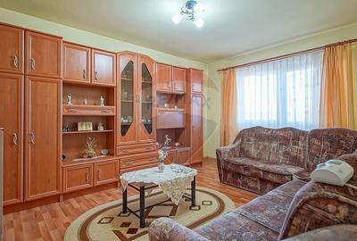 Apartament cu 3 camere decomandat, mobilat în Central - 1