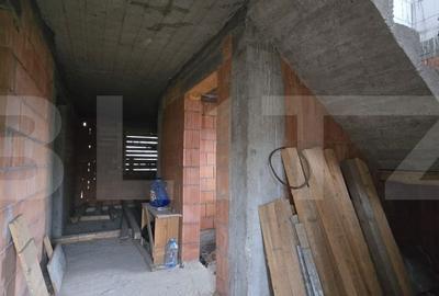 Casă cu 4 camere în Șimnicu de Jos - 3