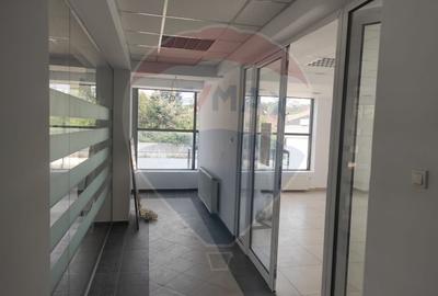 CLADIRE BIROURI 445 MP DE INCHIRIAT SLATINA - 9