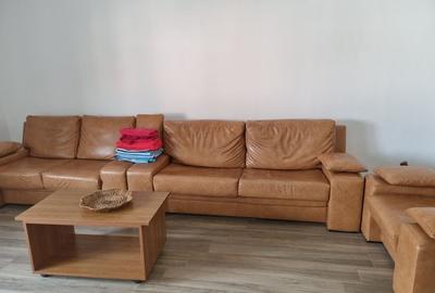 Casă cu 4 camere decomandat în 14 Mai - 6