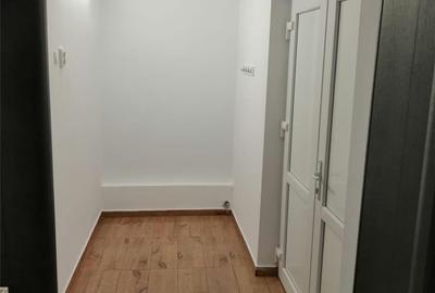 Casă cu 4 camere cu Teren 1100 Mp în Democrației - 4