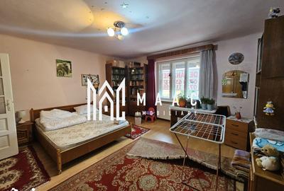 Casă cu 7 camere decomandat cu Teren 418 Mp în Calea Dumbrăvii - 2