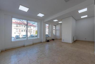 Cornetu, vizavi de Primarie 124mp - 4