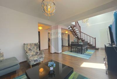 Apartament spectaculos pe doua niveluri cu priveliste catre Bucegi! - 15