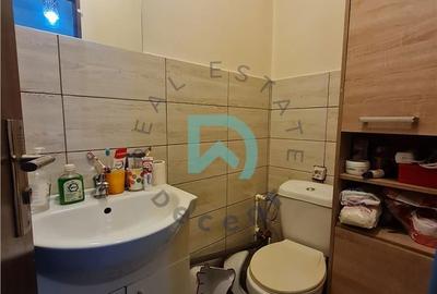 Apartament cu 3 camere decomandat în Craiter - 10