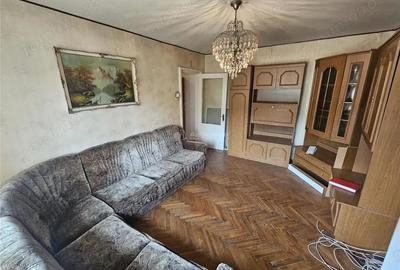 Apartament cu 2 camere nedecomandat în Micro II