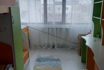 Apartament cu 3 camere semidecomandat în Gării - 8