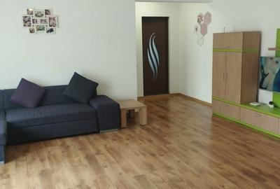 Apartament cu 2 camere decomandat în Florești - 1