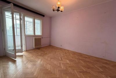 Apartament cu 3 camere decomandat în Berceni - 6