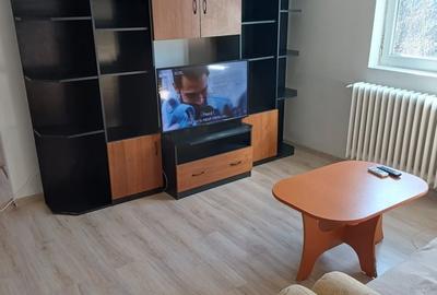 Apartament cu 2 camere semidecomandat în Berceni - 2