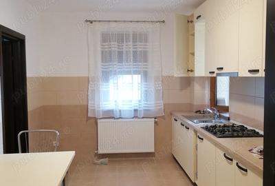 Ofer spre inchiriere apartament in vila - 6