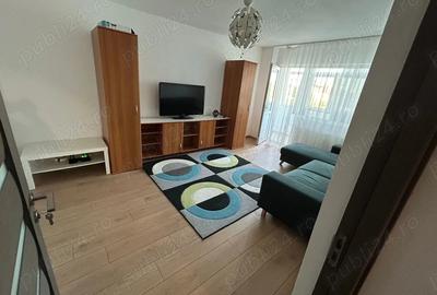 Apartament cu 3 camere decomandat în Piața Nouă - 3