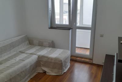 Apartament cu 2 camere semidecomandat, mobilat în Giurgiului