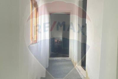 DE VANZARE Casa Oras Budesti/Jud Calarasi in zona Centrala - 3