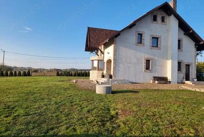 Casă cu 4 camere în Central - 5